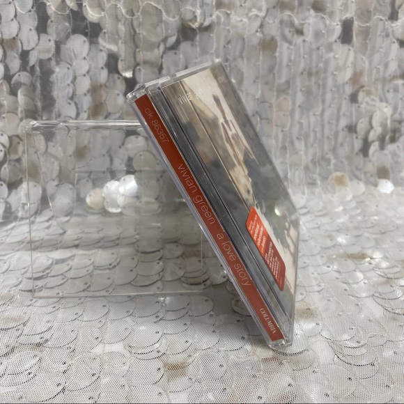 Vivian Green - A Love Story - Picture 2 of 13